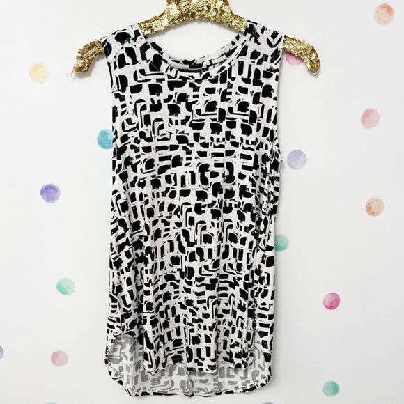 Geometric pattern tank top - Picture 1 of 3